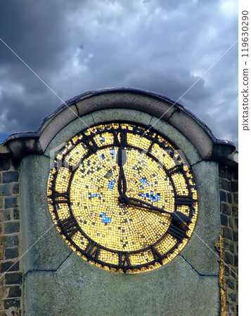 Mosaic clock 119630290