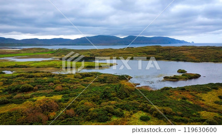 Beautiful Ireland - Enjoy the breathtaking view of a stunning coastal landscape with rocky cliffs Beautiful Ireland - Enjoy the breathtaking view of a stunning coastal landscape with rocky cliffs 119630600