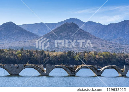 北海道上士幌町,秋日晴朗的舊國鐵志幌線 Taushubetsu 河大橋 北海道上士幌町,秋日晴朗的舊國鐵志幌線 Taushubetsu 河大橋 119632935