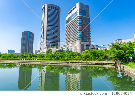 Tenmabashi, Kita-ku, Osaka City, Okawa River and Osaka Amenity Park as seen from Sakuranomiya Park Tenmabashi, Kita-ku, Osaka City, Okawa River and Osaka Amenity Park as seen from Sakuranomiya Park 119634034