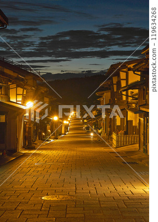 [諏訪町大街（黎明）] 富山縣富山市八尾町詰訪町 119634268