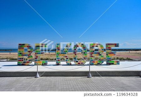 The "BE KOBE" monument installed on Suma Beach in Kobe City 119634328