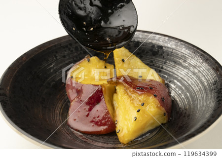 Daigaku Imo (sweet potato) Place Daigaku Imo in a dish 119634399