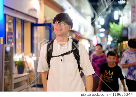 man enjoying sightseeing 119635344