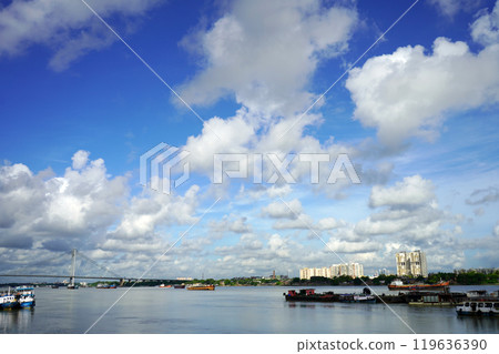 Wide angle view of second Hooghly bridge or Vidyasagar setu and ganga river Wide angle view of second Hooghly bridge or Vidyasagar setu and ganga river 119636390