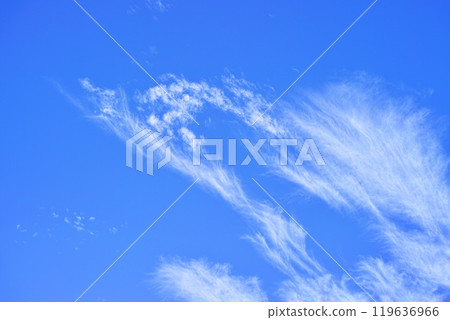 藍色的天空和雲圖像 119636966
