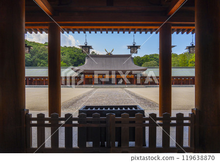 Kashihara Shrine Main shrine seen from the outer worship hall Kashihara Shrine Main shrine seen from the outer worship hall 119638870