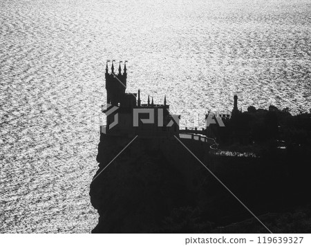 Black and white silhouette of the Castle Swallow's Nest in Crimea 119639327