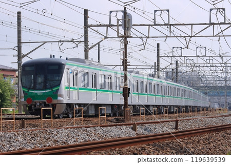 東京地鐵16000系列A級運輸列車(新車交車)_2010年7月31日拍攝 東京地鐵16000系列A級運輸列車(新車交車)_2010年7月31日拍攝 119639539