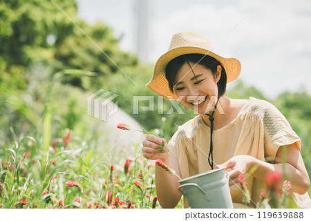 草莓蠟燭採花 119639888