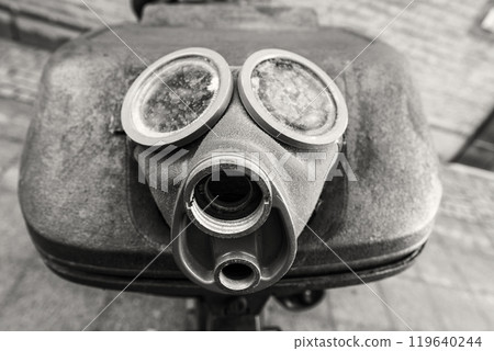 Old gas mask close-up Old gas mask close-up 119640244