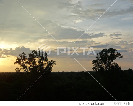 [Cambodia] Sunset view from Pre Rup ruins (Siem Reap) 119641736