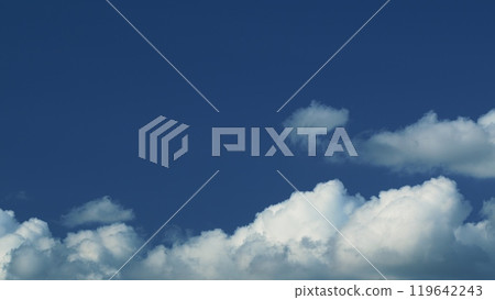 Airy Snow-White Clouds Move. Climate And Weather. Beautiful Background Sunny Cloudy Blue Skyscraper. Airy Snow-White Clouds Move. Climate And Weather. Beautiful Background Sunny Cloudy Blue Skyscraper. 119642243