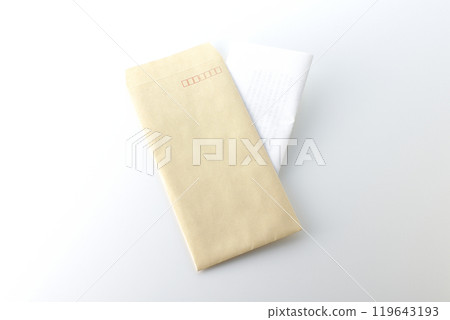 Envelopes and letters 119643193