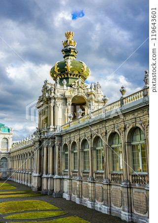 有田陶瓷公園內的茨溫格宮（佐賀縣有田町） 119643601