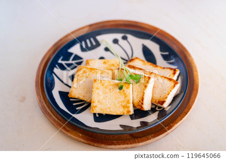 Island tofu steak Island tofu steak 119645066