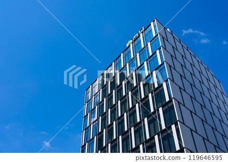 三井住友銀行新橋大廈 三井住友銀行新橋大廈 119646595