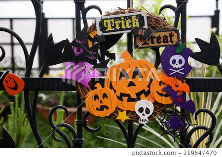Halloween pumpkin and sign 119647470