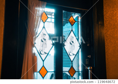 Coffee shop bagpipes indoors 119648672