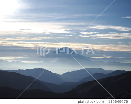 Mount Fuji from Mt. Shiomi in the early morning 119649676