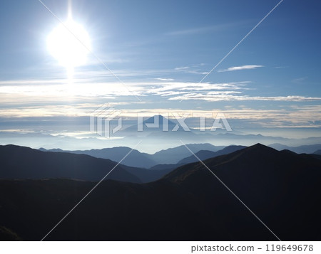 Mount Fuji from Mt. Shiomi in the early morning 119649678