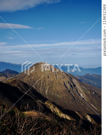 Mount Yake seen from the summit of Mount Hiuchi Mount Yake seen from the summit of Mount Hiuchi 119652369