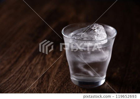 玻璃燒酒 119652693