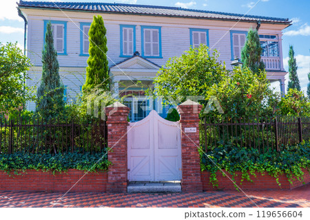 Minato Ijinkan, relocated to Port Island, Kobe 119656604