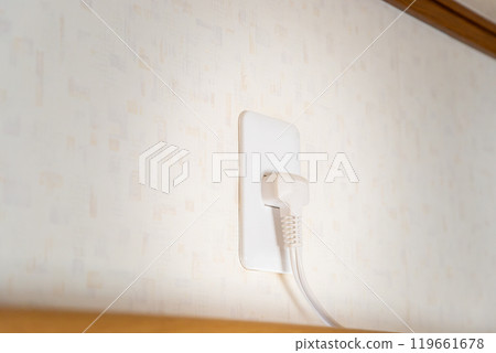 Air conditioner and dedicated outlet for air conditioner 119661678