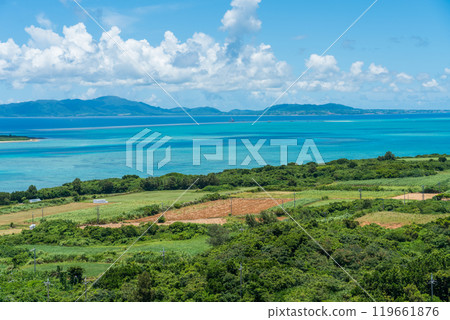 從小濱島西大竹展望台眺望的景色 從小濱島西大竹展望台眺望的景色 119661876