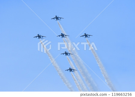 Blue Impulse  119663256