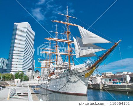 帆船日本丸展出航（2024年10月） 119664191