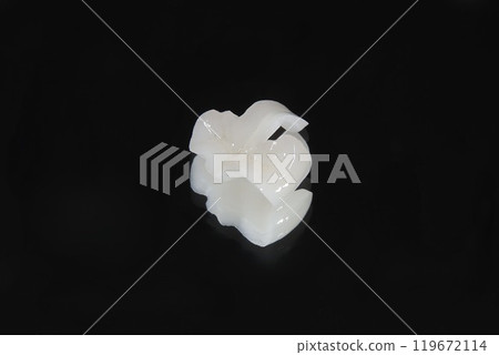 Would you like to have beautiful ceramic teeth? 119672114