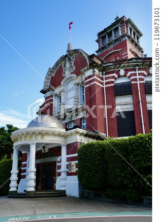 台顏酒業股份有限公司（台灣台北市中正區） 119673101