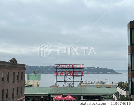 Seattle Public Market Center 119674616