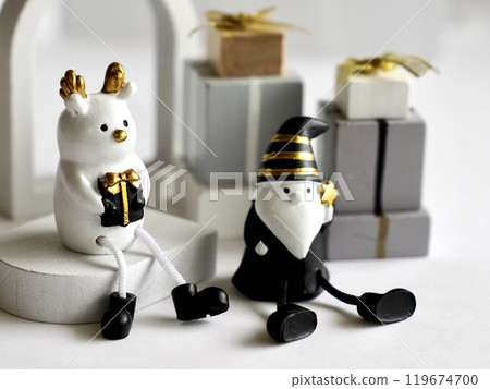 Various Christmas objects 119674700