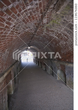 蹴上的扭曲萬方（垂直構圖）10 119676860