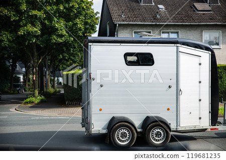 trailer transporting horses special automobile transport professional trailer transporting horses special automobile transport professional 119681235