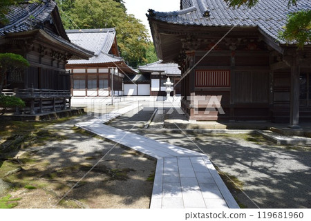 Zenpoji TempleTsuruoka City, Yamagata Prefecture Zenpoji TempleTsuruoka City, Yamagata Prefecture 119681960