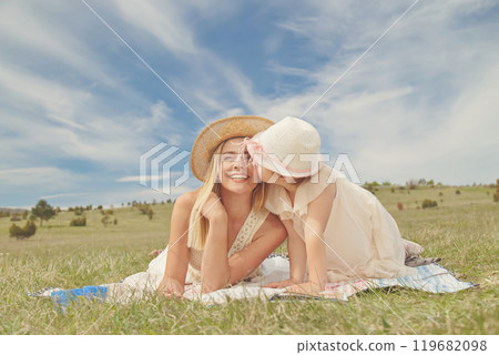 Young mother and her daughter having fun in nature park 119682098