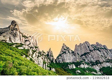 Views of Montserrat Mountain in Barcelona at sunset 119682618