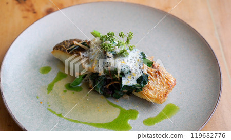 煎紅鯛魚夏菜 119682776