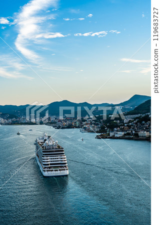 Cruise ship arriving at Nagasaki Port (SevenSeas Explorer) from Megami Ohashi Bridge [Nagasaki City] 119683727