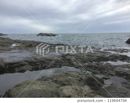 Kamakura & Enoshima Explorations 2023 Edition Enoshima Rough Sea 119684786