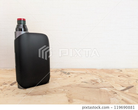 Electronic (heated) cigarettes 119690881