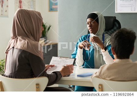 Medical Consultation with Healthcare Professional at Office Medical Consultation with Healthcare Professional at Office 119692864