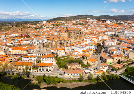 Bird's eye view of residential buildings and cathedral in Plasencia 119694809