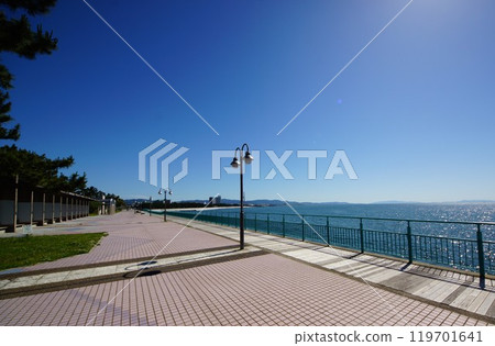 Rinku Park: Kansai International Airport under the blue sky 119701641