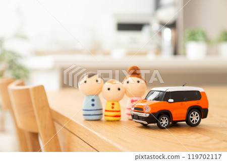 Living room, dining room, kitchen, family dolls and car 119702117
