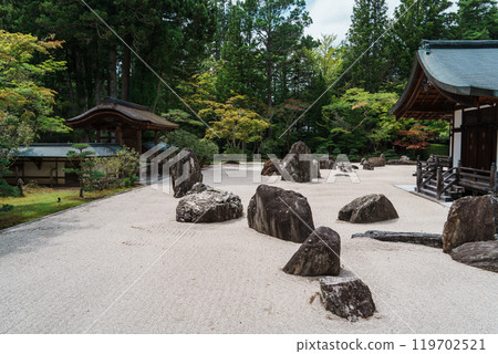高野山金剛峰寺、萬流亭的岩石庭園 高野山金剛峰寺、萬流亭的岩石庭園 119702521